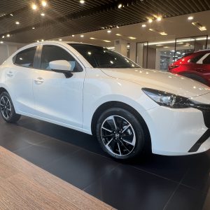 Alternative view of Mazda2 1.5 Luxury